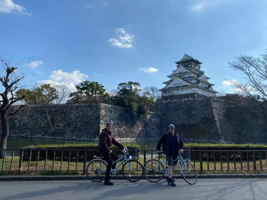 5-Hour Osaka Highlights Bike Tour with Lunch - Osaka Castle Park by bike: less walking, more breezes