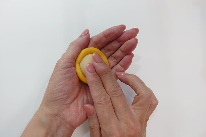 Beautiful Wagashi (Japanese Sweet) Making Class - Coloring and decorative flower shaping: where your creativity actually counts