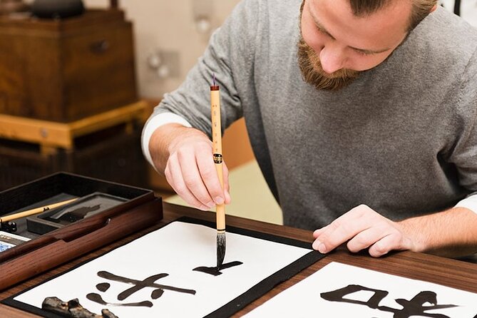 Calligraphy Workshop in Namba, Dotonbori - Key takeaways for your Namba calligraphy session