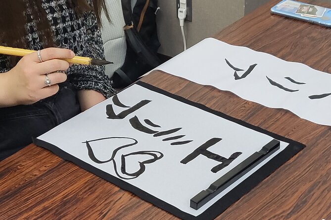 Calligraphy Workshop in Namba, Dotonbori - Price and time: what $49.54 really buys
