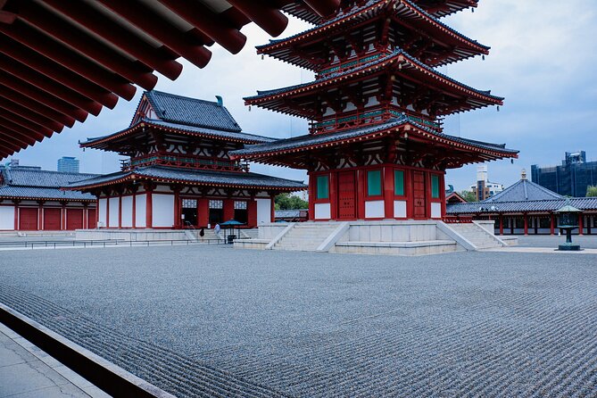 Customizable Osaka Historical Full Day Walking Tour - Osaka Castle: Feudal Drama Plus Panoramic Payoff