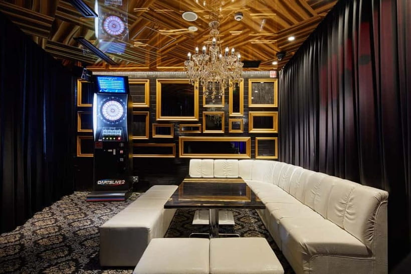 Darts & Billards Amusement Bar【Osaka BeeRUSH minami branch】 - Who should book this, and who should skip it
