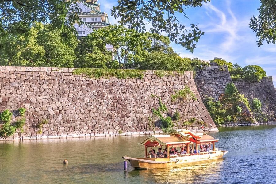Discover Osaka, Private Customizable Tour with Expert Guides - Janjanyokocho and Nanyodori-shotengai: shopping streets and a lunch window