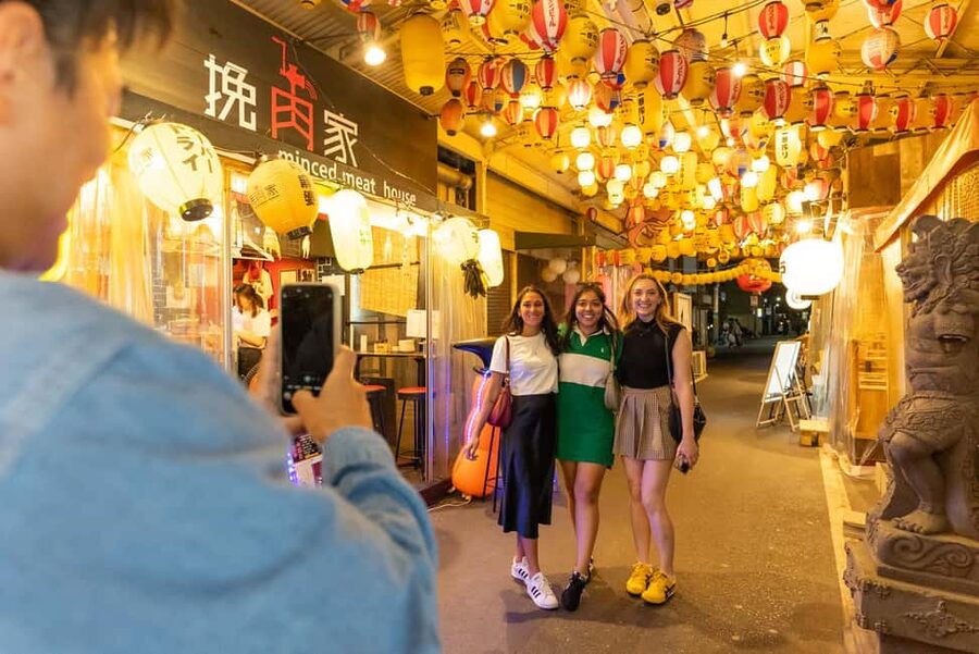 Eat Our Favorites! Osaka’s Backstreet Dining - Stop 4: ramen finale, chewy noodles and a clear finish