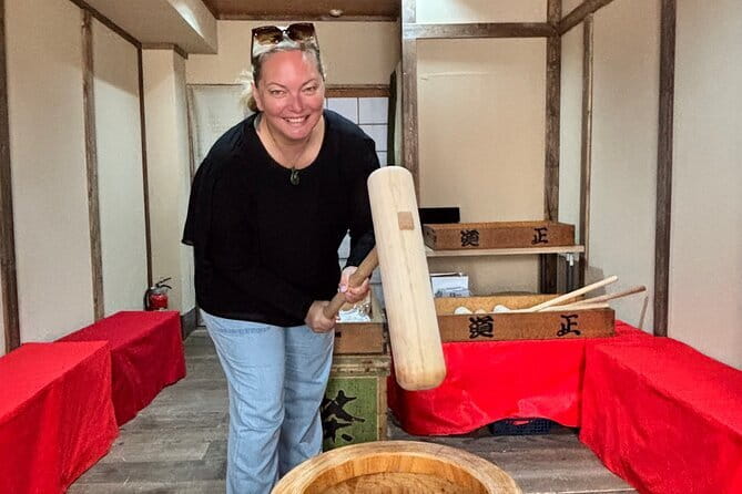 【For adult】Traditional Mochi Pounding Experience with Tasting - Who this is best for, and who should plan carefully