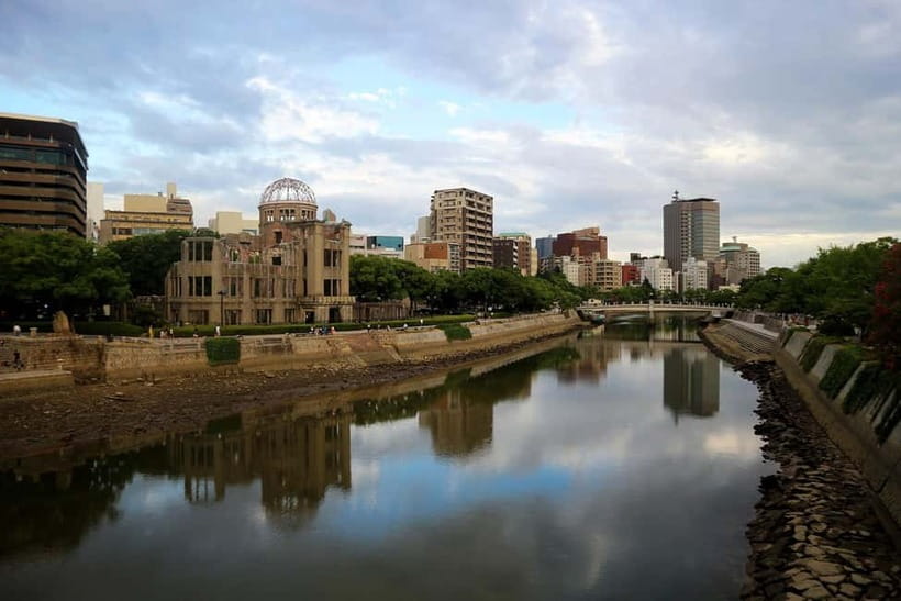 From Osaka: Hiroshima and Miyajima Day Trip by Bullet Train - Guide names, guiding style, and why it matters on a tight schedule