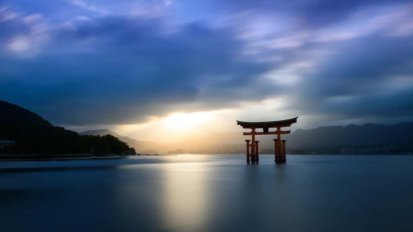 From Osaka: Hiroshima and Miyajima Day Trip by Bullet Train - Price and value: $104 for a one-day double feature