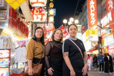 Guided Photography Tour in Osaka: Capturing Memories