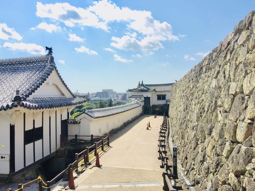 Himeji: Private Guide Tour of the Castle from Osaka or Kyoto - Himeji Castle: what you see, and why it matters