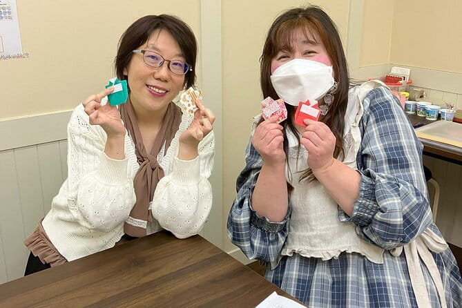 Japanese miniature kimono made with origami in Osaka - Where to start: Abeno Station and the easy Osaka location