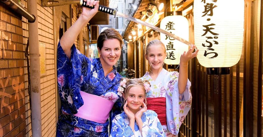 Kimono photoshoot-Includes 100 photo data - The 100 photo data package: what you actually get