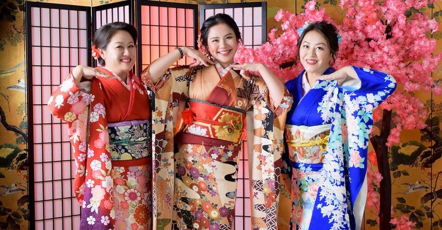 Kimono photoshoot-Includes 100 photo data - Price and value: what $96 really covers