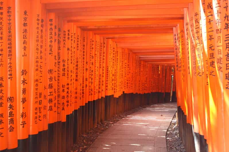 Kyoto: Immersive Arashiyama & Fushimi Inari by Private Car - Tenryu-ji Temple: garden design, temple buildings, and a calm start
