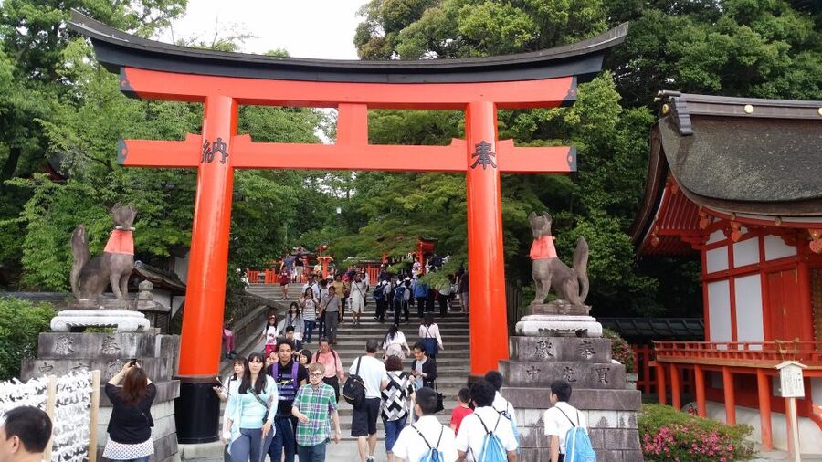 Kyoto: Immersive Arashiyama & Fushimi Inari by Private Car - Okochi Sanso estate: matcha breaks and classic strolling paths