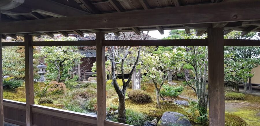 Kyoto: Immersive Arashiyama & Fushimi Inari by Private Car - Ryōan-ji and the Gion-side streets of Goin