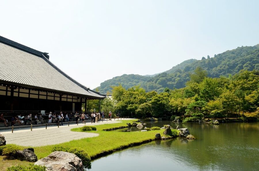 Kyoto: Immersive Arashiyama & Fushimi Inari by Private Car - Pickup, vehicle comfort, and the reality of Kyoto traffic