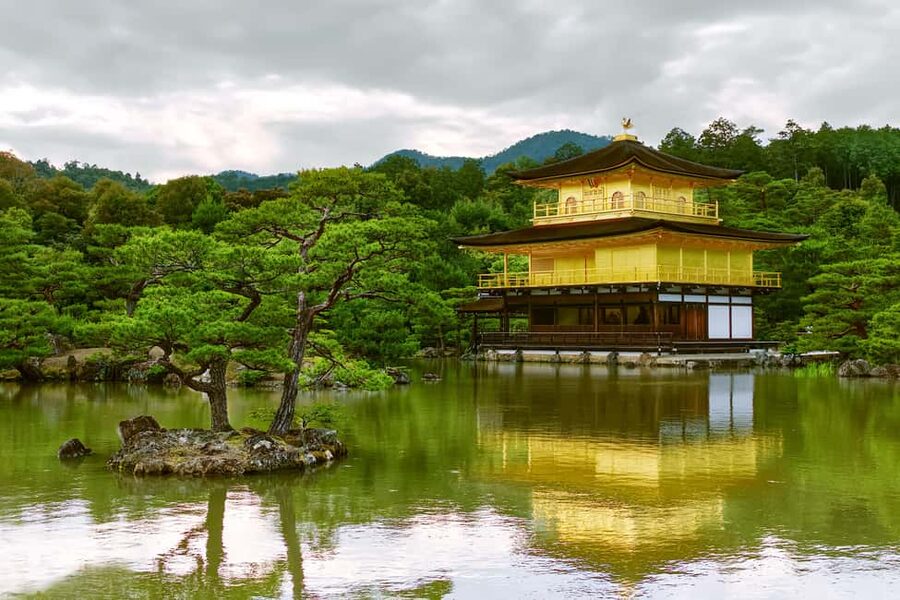 Kyoto Photography Workshop - Gion Streets and Lantern Light, Composition and Storytelling
