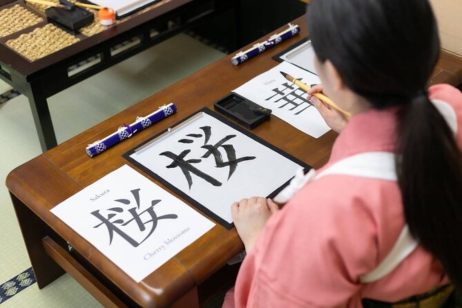 Learning Zen of Japanese Calligraphy in kimono near Osaka Castle - From practice to final draft: your work becomes a keepsake