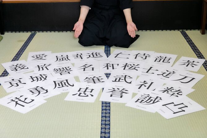 Learning Zen of Japanese Calligraphy in kimono near Osaka Castle - Step one: dressing in kimono or hakama (and what to do before you arrive)