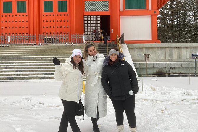 Mt Koya Full Day Tour from Osaka with Licensed Guide and Vehicle - Tokugawa’s Mausoleum: power, proximity, and devotion