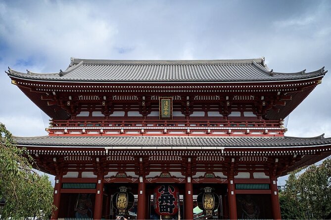 Nara : Private Day Walking Tour (From Osaka/Kyoto Possible) - Meeting Your Private Guide and Getting Tickets Sorted