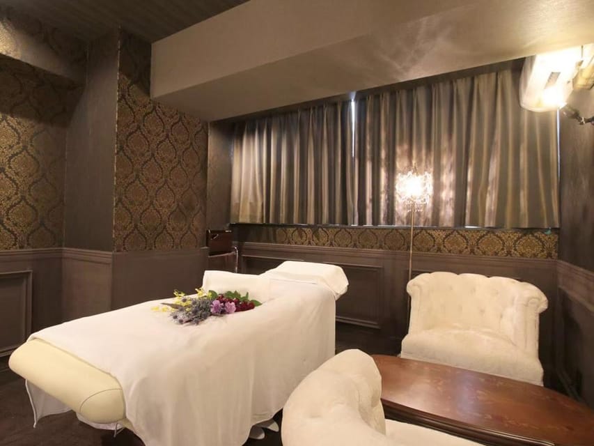 Osaka 60 minutes Full body or Facial massage for women - Full-body oil treatment: circulation, stiffness checks, and a cleaner-feeling finish