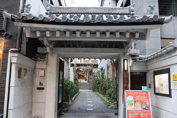 Osaka: Aroma Massage at the Temple<60min> - Should you book this Aroma Massage at the Temple?