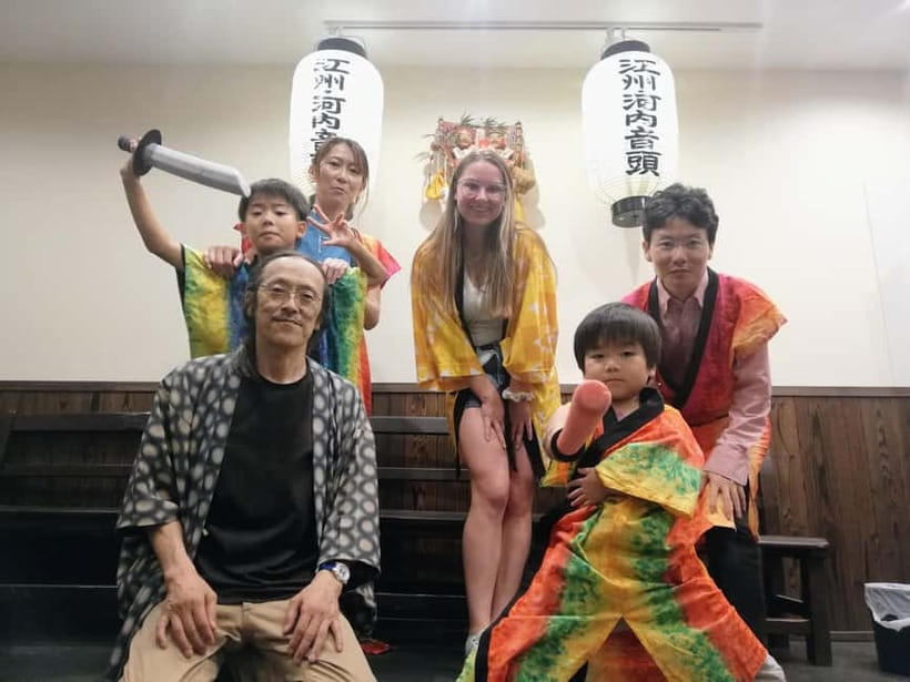 Osaka: Bon Odori Dance Class with Drink - Small cultural extras: instruments and garments