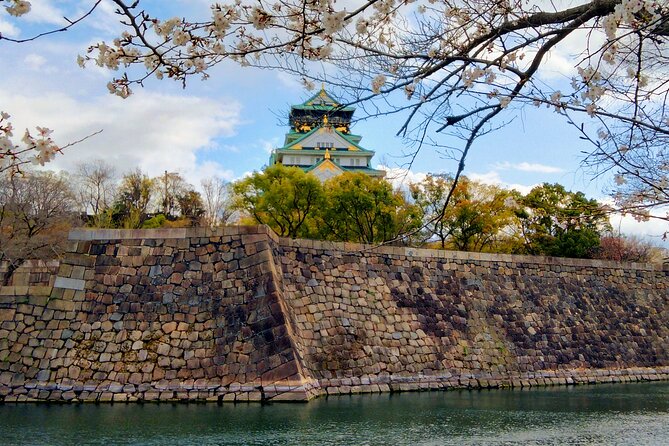 Osaka Castle Hidden Gems Walking Tour + Multilingual Audio Guide - Key highlights