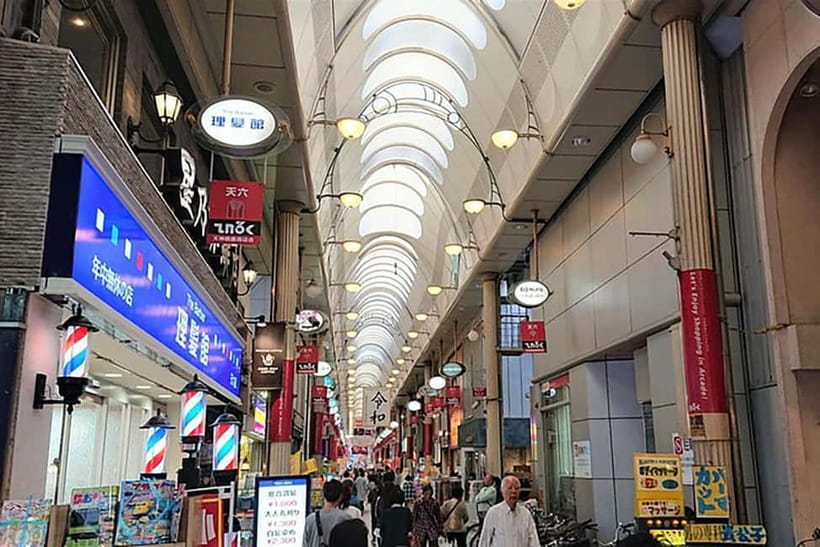 Osaka: Castle, Museum, and Cup Noodle Walking Tour - Meeting at Hotel Granvia Osaka and How the Day Flows
