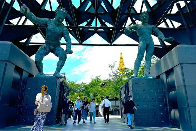 Osaka Castle Walking Tour - Price and Value: About $21 for a Guided Story + Photo Help