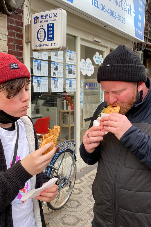Osaka Castle Walking Tour – With Optional City Highlights - Kendama, chopsticks, and little culture breaks that break up the walking