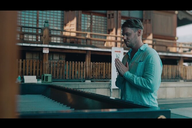 Osaka Cinematic Film experience Video + Photo (ONLY ONE BOOKING) - Shitennoji Temple: calm rituals, classic architecture, and a strong visual opening