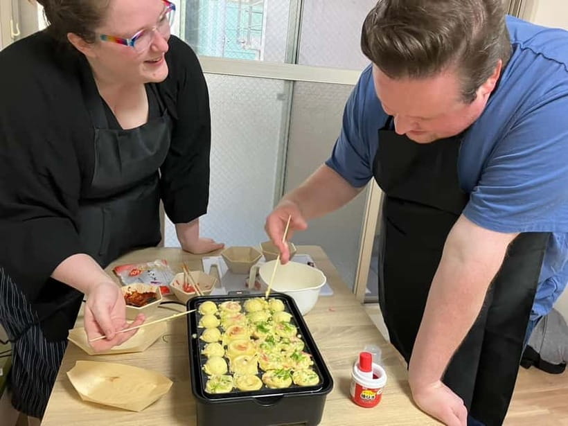 Osaka : Cooking Class Okonomiyaki & Takoyaki course in Nanba - What You’ll Actually Make: Okonomiyaki and Takoyaki, Built Step by Step