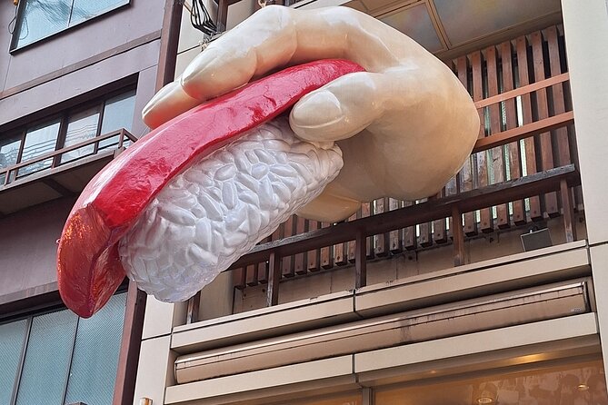 Osaka Culinary Tour with a Chef! - Namba Yasaka Shrine: a quiet pause with lion-style detail