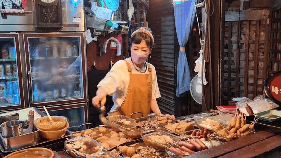 Osaka: Deep Backstreets Walking Tour with Dinner Option - Price and What You Get for $40