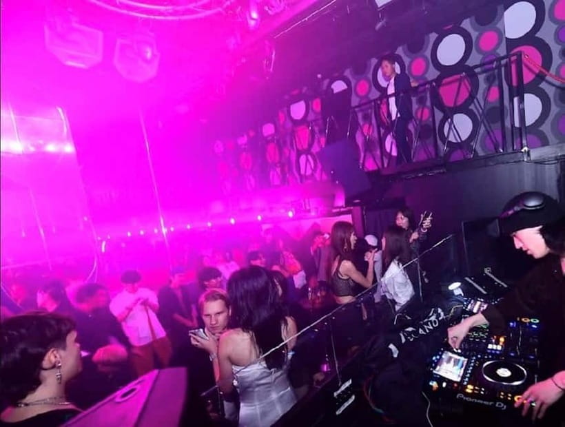 Osaka Dotonbori: CHEVAL Nightclub Ticket with Drink/VIP Plan - Finding CHEVAL Fast in Osaka’s Nightlife Core