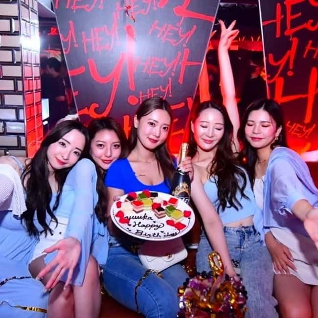 Osaka Dotonbori: CHEVAL Nightclub Ticket with Drink/VIP Plan - The Yatai Food Add-on: When It Makes Sense, and When It Does Not