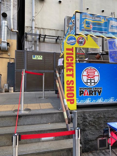 Osaka: Dotonbori District River Cruise with Drink Discount - Timing and Getting on Board: Meeting Point and the 17:00 Cutoff