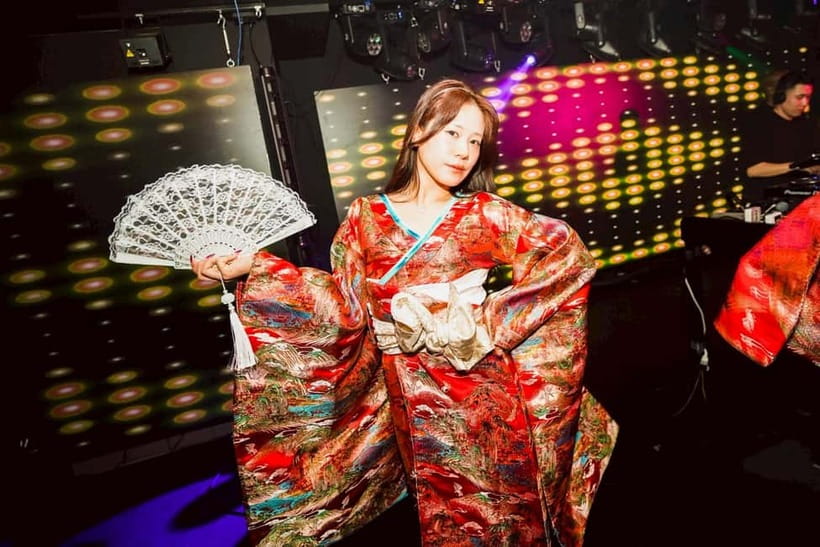 Osaka Dotonbori:GIRAFFE Nightclub Ticket with Drink/VIP Plan - FAQ