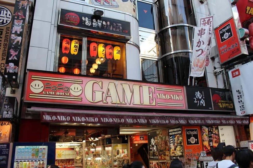 Osaka Dotonbori: Hand Roll Sushi Experience - Flavor pairing you will remember: wasabi and soy sauce in context