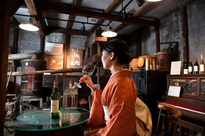 Osaka Food Adventure Tour: Walking with a Local Guide - Hozenji Yokocho: the alley stop that breaks up the neon