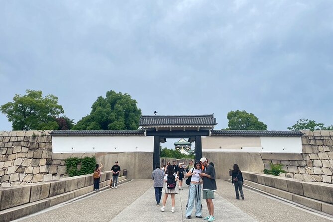 Osaka Full-Day Experience with Castle, Kushikastu and Temple - Who should book this Osaka full-day castle and temple mix?
