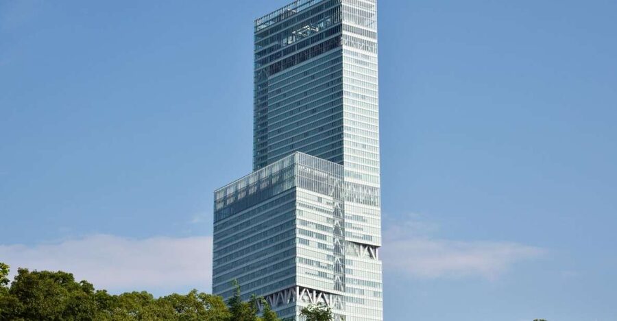 Osaka: Full-Day Sightseeing Tour by Private Vehicle - Osaka Castle: what to notice beyond the famous photo spot