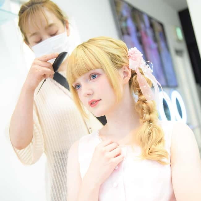 Osaka: Hair & Make-Up by a Professional - Price and value: is $25 fair for hair set and full makeup?