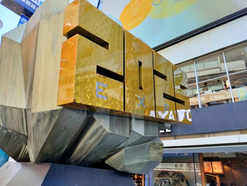 Osaka: Half-day Ultimate Highlights Guided Walking Tour - Pace, lunch, and what you really get for $61