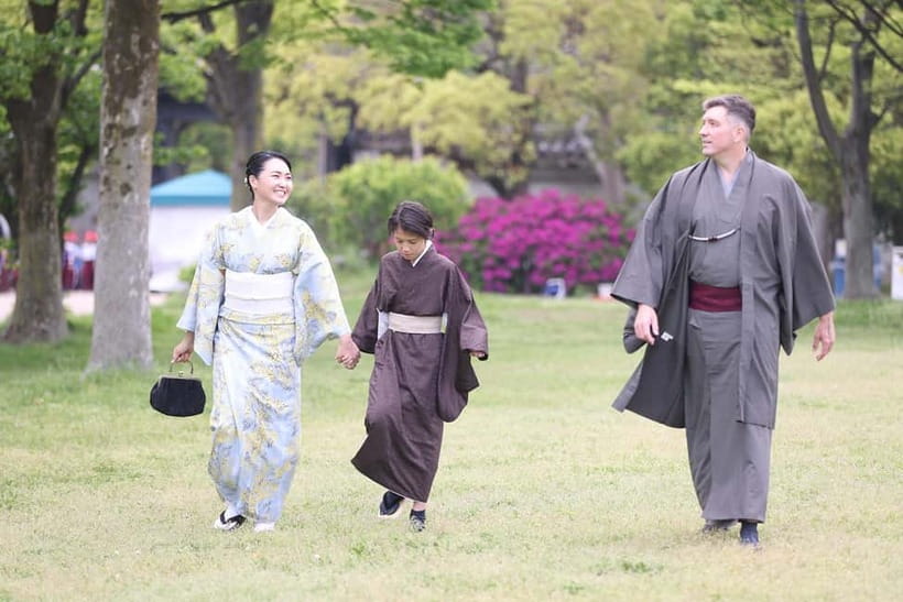 Osaka: Kimono Rental, Photoshoot, and Castle Visit - Time in Your Kimono, Lunch Plans, and Restaurant Recommendations