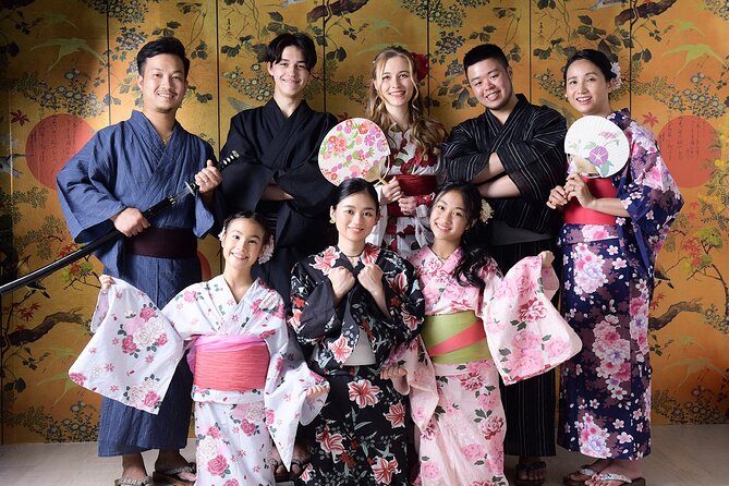 Osaka Kimono Rental - The one pro studio photo shoot, done right