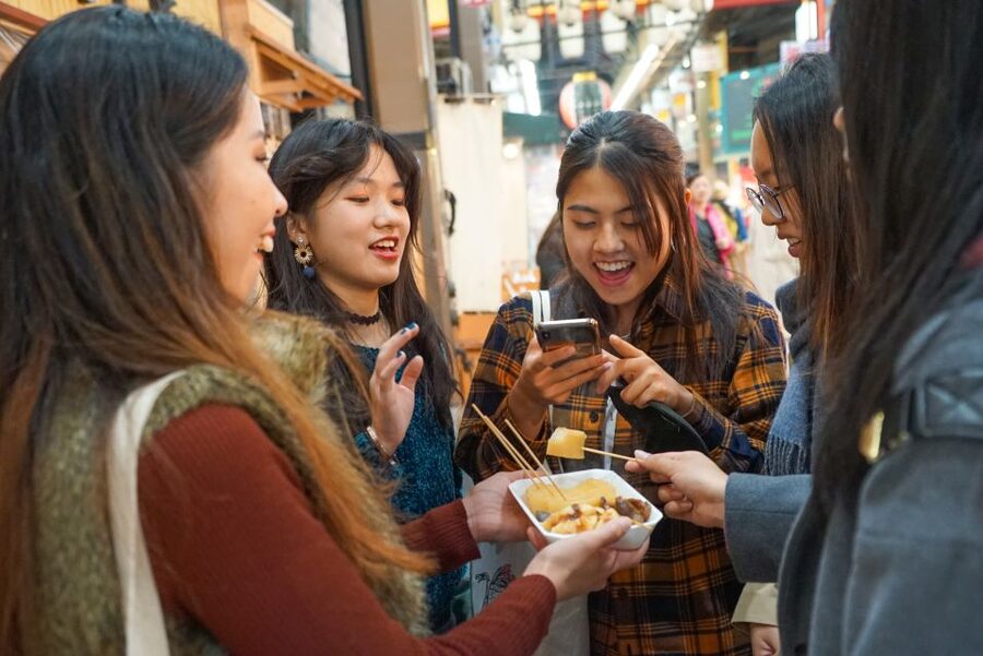 Osaka: Kuromon Market Food Walking Tour (6 stops, 6 tastes) - Key highlights worth your time