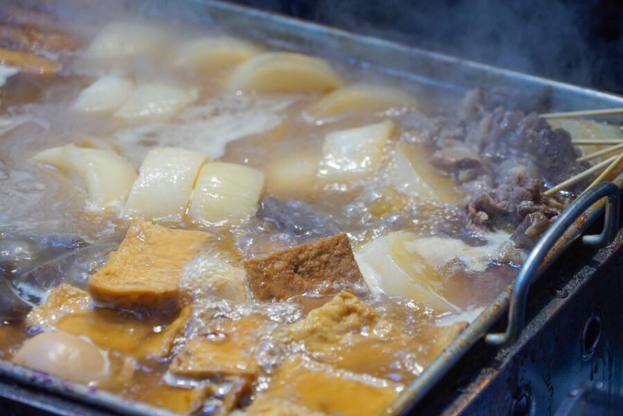 Osaka: Kuromon Market Food Walking Tour (6 stops, 6 tastes) - Kuromon Ichiba Market: how the tastings work in a crowded place